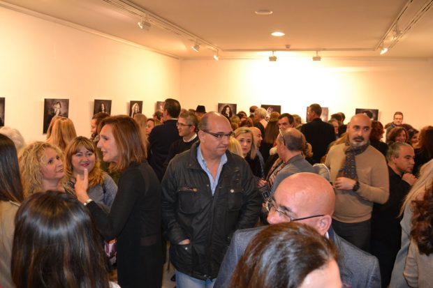 Exposición fotográfica Divinas a los 50 de Pilar Moreno